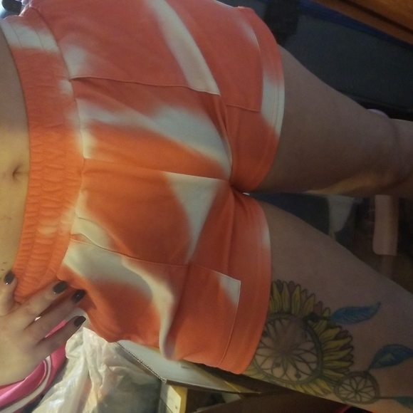 Shein Outfit 🧡 - Picture 7 of 14